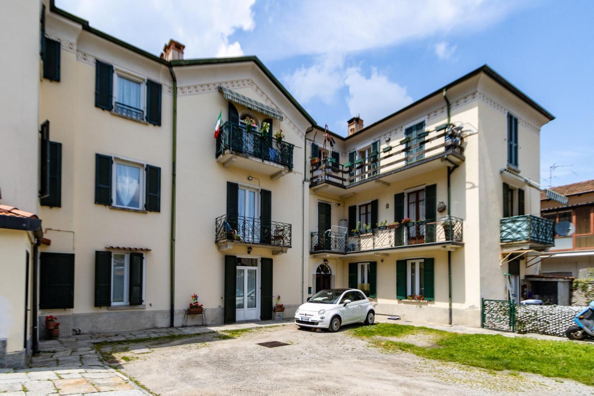 Le Dalie - Appartamento Stresa - Magognino Brisino Ngoại thất bức ảnh